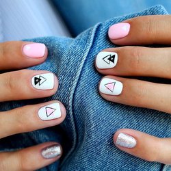 Manicure for short nails 2022 (with patterns)