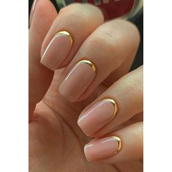 Trendy manicure 2022 (nude with gold)