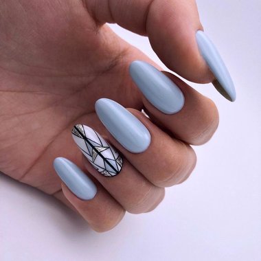 Winter manicure 2023-2024 (blue with geometric pattern)