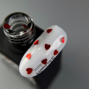 Топ NAILSOFTHEDAY Kupidon top 02 с бордовыми сердечками без липкого слоя 10 мл - Фото №2