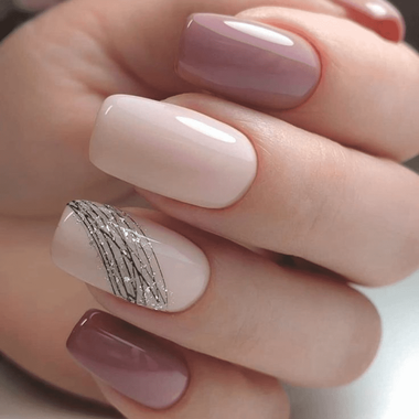 Szybki manicure (wzór pajęczyny)