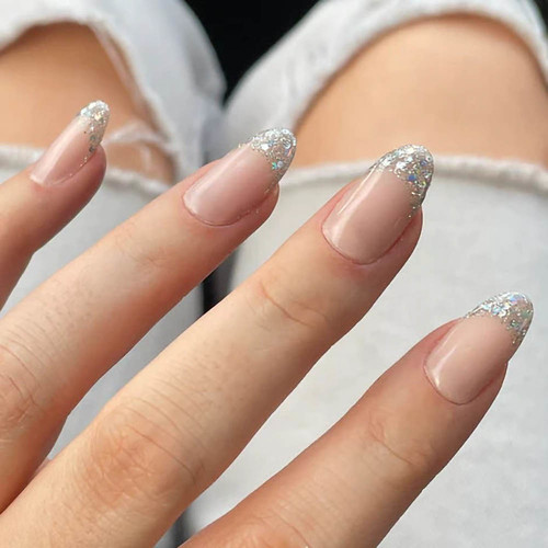 Manicure 2024 (french with glitter)