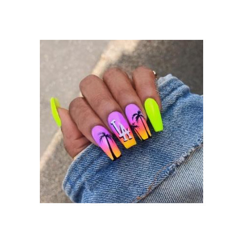 Neonowy manicure (Długie paznokcie ze wzorami)