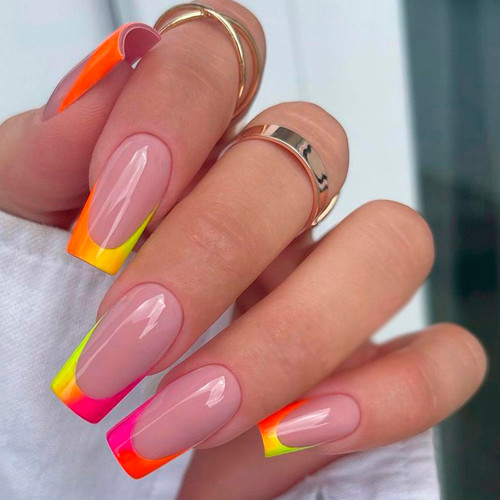 Неоновый маникюр (многоцветный французский)