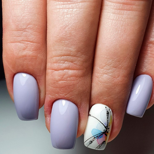 Minimalist manicure (Watercolor)