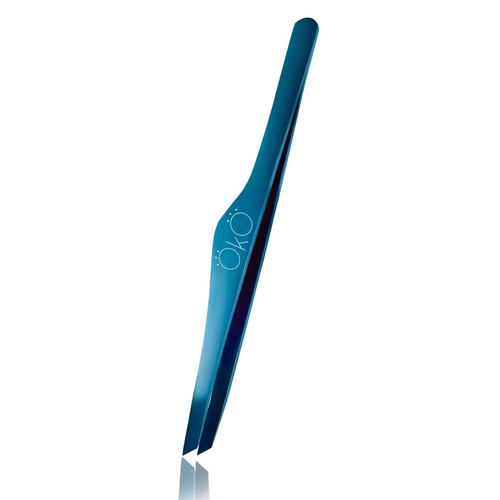 Пинцет для бровей OKO Blue Magic Premium скошенный, заточенный вручную - Фото №2