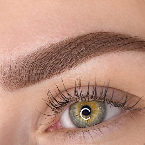 Makijaż permanentny brwi