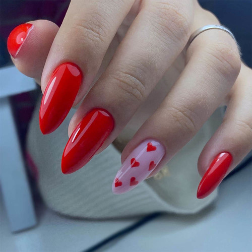 Paznokcie na Walentynki, manicure świąteczny