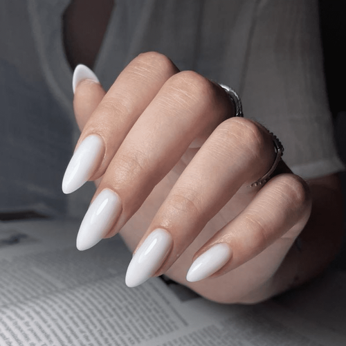 Manicure migdałowy (mleczny)