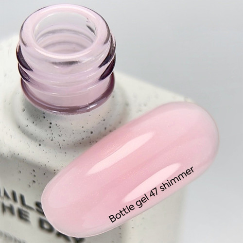 Żel przedłużający NAILSOFTHEDAY Bottle gel 47 chłodny róż z połyskiem 10 ml - Фото №3