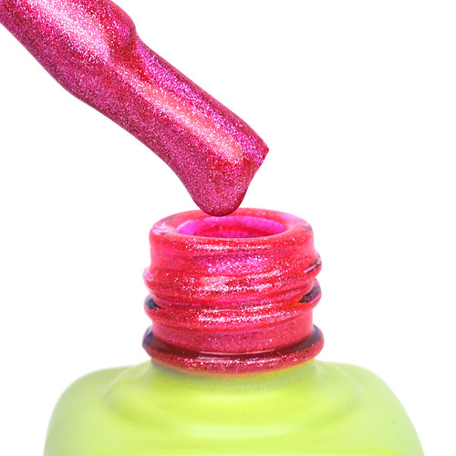 Gel polish TUFI Profi NEON CAT EYE 55 Shock neon pink 10 ml (0334060) - Фото №5