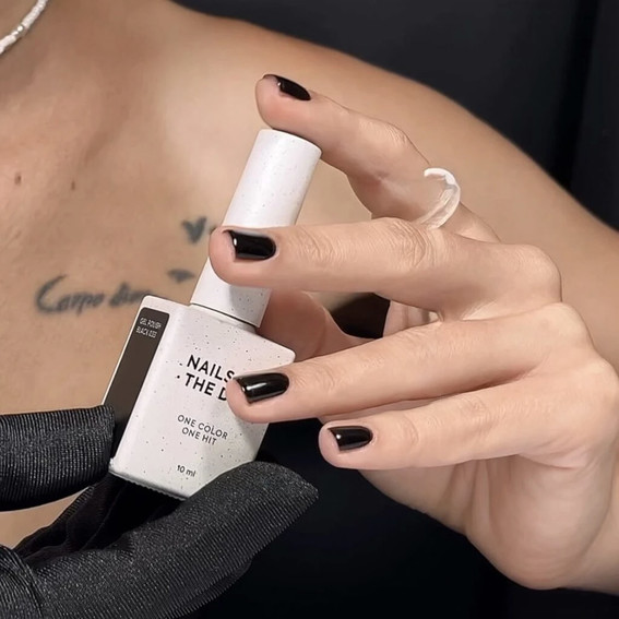 Lakier hybrydowy NAILSOFTHEDAY Let's special czarny, 10 ml - Фото №2