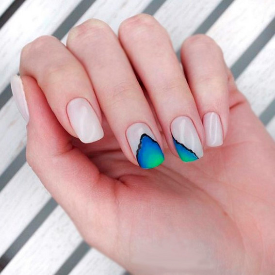 Gradient na paznokciach (Minimalistyczne Ombre)
