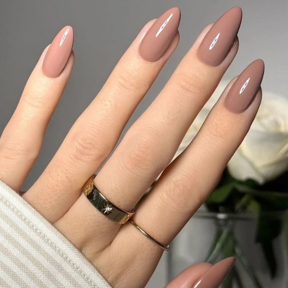 Fashionable Manicure 2025 (Mocha Mousse)