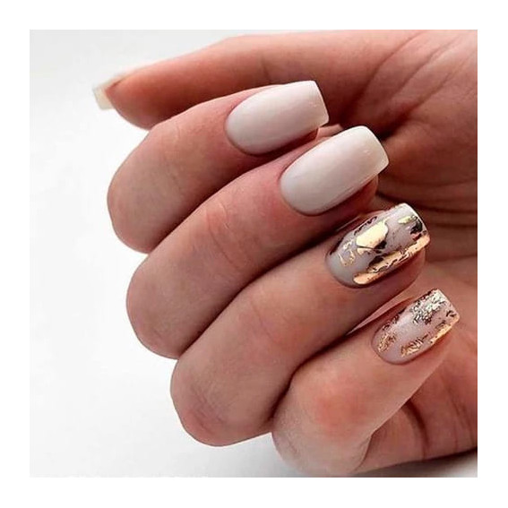 Milk manicure