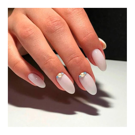 Milk manicure