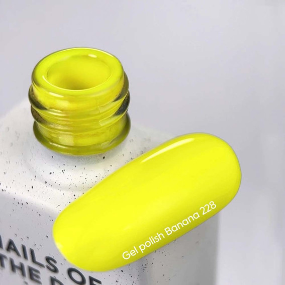 Гель-лак NAILSOFTHEDAY Banana 228 неоново-желтый 10 мл - Фото №2