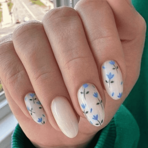 Owalny manicure (wiosenny)
