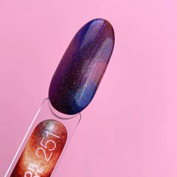 Гель-лак LUNA Color Cat Eye 251 красный, синий, фиолетовый 8 мл (047-3920-1237) - Фото №3