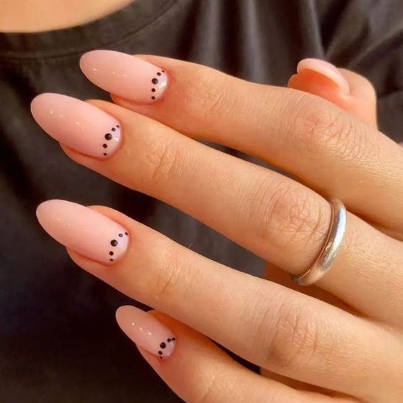 Beige Nails with Geometric Design