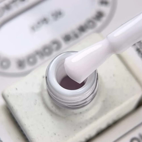 Gel polish NAILSOFTHEDAY Color of the month April 2026 Cloudy 10 ml - Фото №4