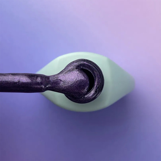 Гель-лак YOUARECUTE Color 119 светоотражающий кошачий глаз темно-фиолетовый 5 мл (993-4447-1276) - Фото №2
